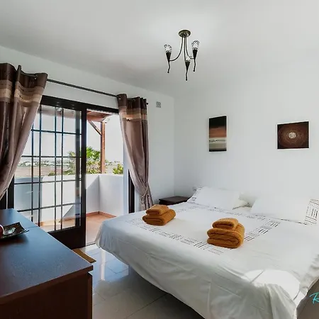 3-bed Close To Town Casa Minstrel Villa *