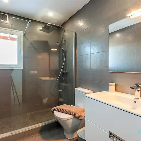 3-bed Close To Town Casa Minstrel Villa